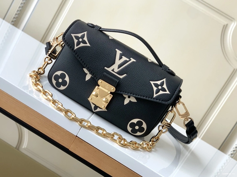 WIS POCHETTE METIS LOUIS WEST EAST VUITTON 1010